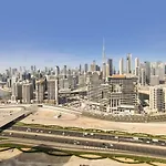 Damac Paramount B - Beautiful Three Bedroom