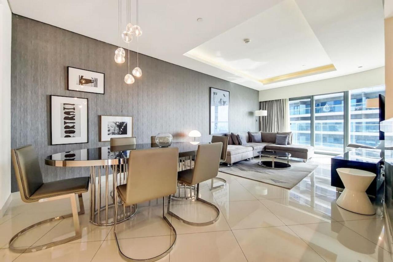 Damac Paramount B - Beautiful Three Bedroom Dubai